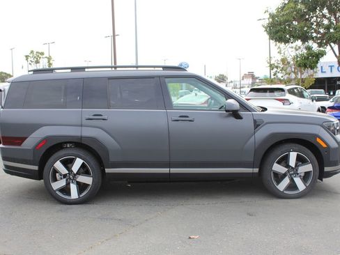 New 2025 Hyundai Santa Fe Limited image 6