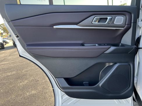 New 2026 Ford Explorer Platinum image 20