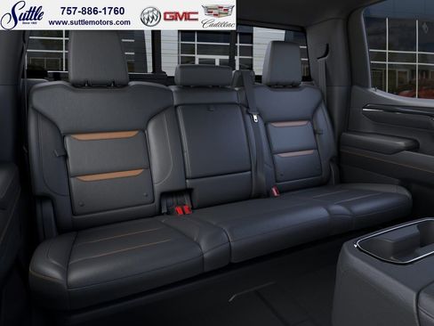 New 2026 GMC Sierra 1500 AT4 w/ AT4 Premium Package AWD/4WD image 17