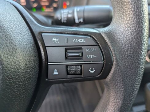 Used 2025 Honda Accord LX image 25