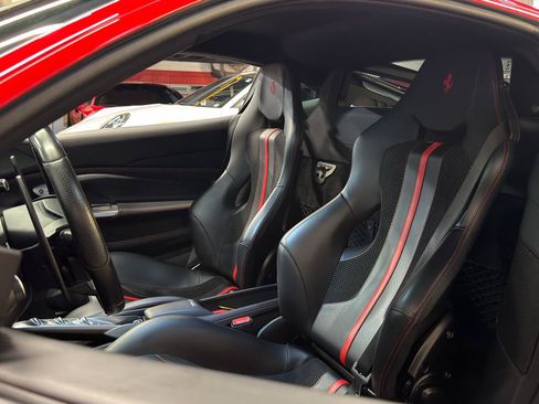 Used 2020 Ferrari F8 Tributo RWD image 17