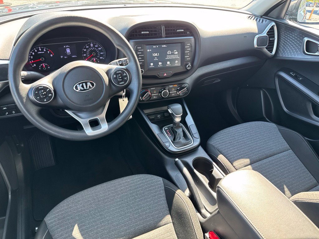 Used 2020 Kia Soul S FWD image 14