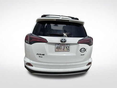 Used 2018 Toyota RAV4 XLE w/ Plus Extra Value Package FWD image 5