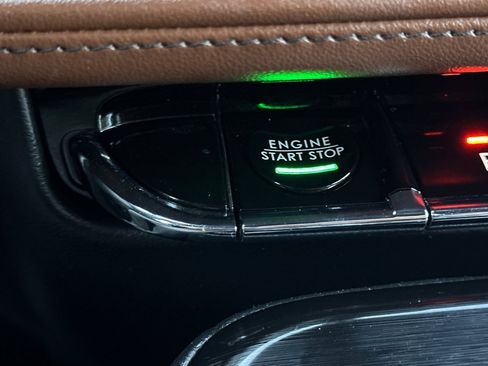 Used 2023 Lincoln Nautilus Reserve w/ Luxury Package image 22