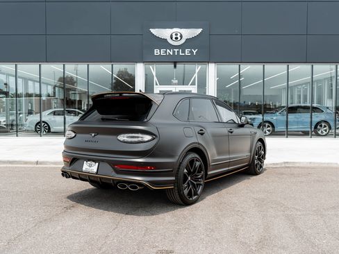 Certified 2026 Bentley Bentayga Speed AWD/4WD image 3