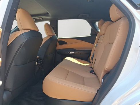 Used 2024 Lexus RX 350 Premium w/ Accessory Package AWD/4WD image 9