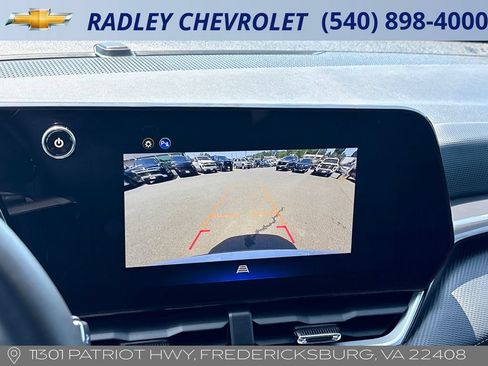 Certified 2026 Chevrolet Equinox LT AWD/4WD image 9
