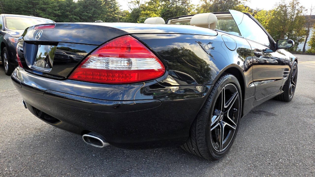 Used 2008 Mercedes-Benz SL 550 image 16