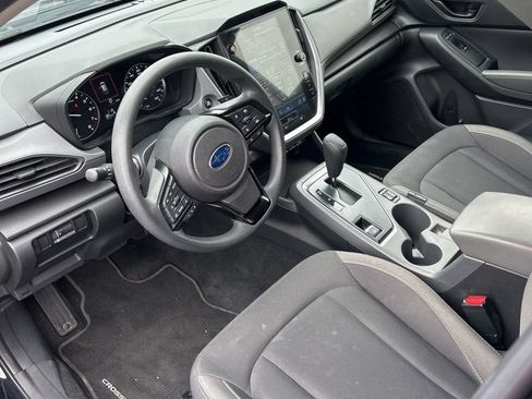 Used 2025 Subaru Crosstrek 2.5i Premium AWD/4WD image 8