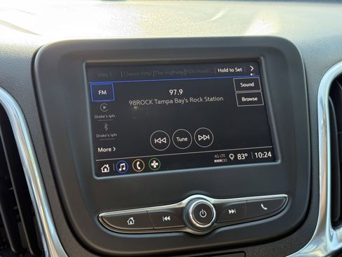 Used 2024 Chevrolet Equinox LT FWD image 17