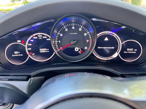 Used 2019 Porsche Cayenne AWD/4WD image 19