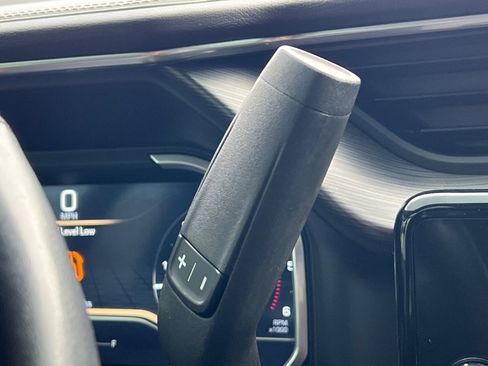 Used 2024 GMC Sierra 3500 Denali Ultimate image 18