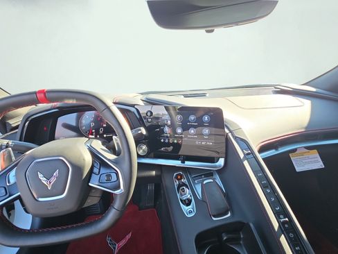 Used 2023 Chevrolet Corvette Stingray Convertible w/ 1LT RWD image 12