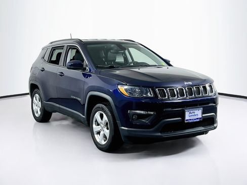 Used 2021 Jeep Compass Latitude AWD/4WD image 3