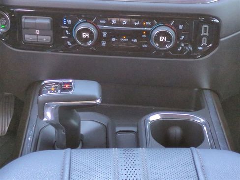 Certified 2024 Chevrolet Silverado 1500 High Country w/ High Country Premium Package image 21