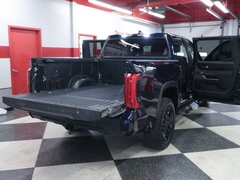 Used 2022 Toyota Tundra SR5 AWD/4WD image 24