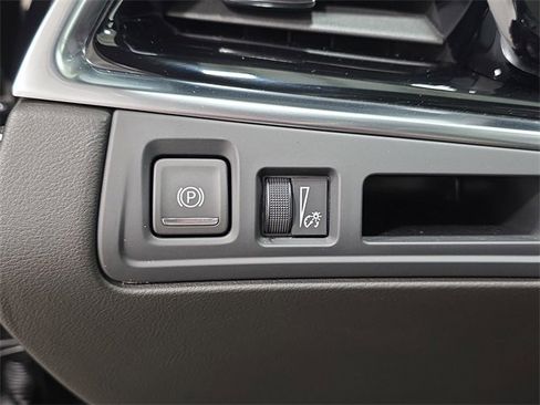 Certified 2024 Cadillac XT6 Sport image 23