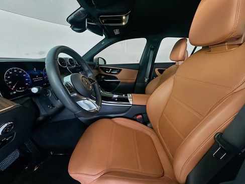 Certified 2023 Mercedes-Benz GLC 300 image 21