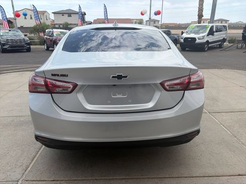 Used 2020 Chevrolet Malibu LT w/ Redline Edition FWD image 5