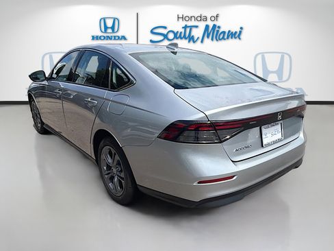 Certified 2023 Honda Accord EX image 5
