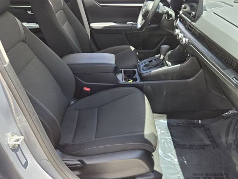Used 2023 Honda CR-V LX image 16