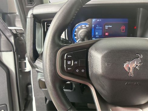 Used 2024 Ford Bronco Black Diamond image 19