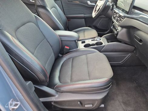 Used 2023 Ford Escape ST-Line Elite AWD/4WD image 29