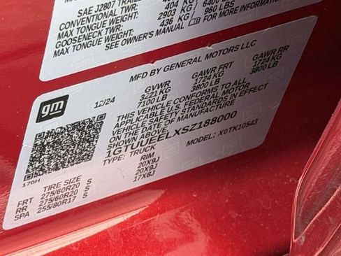 Used 2025 GMC Sierra 1500 AT4 w/ AT4 Premium Package AWD/4WD image 25