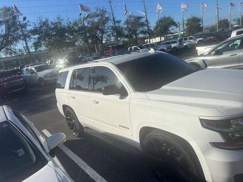 Used 2019 Chevrolet Tahoe Premier w/ RST Edition image 11