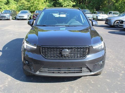 New 2026 Volvo XC40 B5 Ultra w/ Climate Package image 8