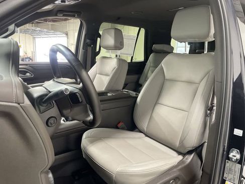 Used 2024 Chevrolet Tahoe Z71 w/ Z71 Off-Road Package AWD/4WD image 11