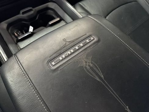 Used 2024 RAM 2500 Limited AWD/4WD image 16