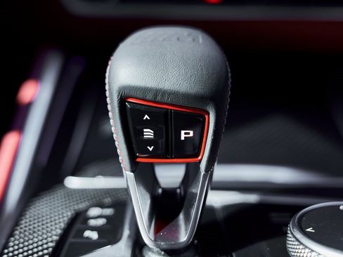 Used 2025 BMW XM image 73