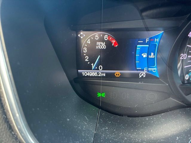 Used 2020 Ford Fusion SE FWD image 9