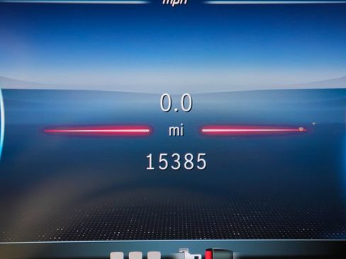 Used 2023 Mercedes-Benz EQE 500 4MATIC Sedan w/ Pinnacle Trim Package image 20