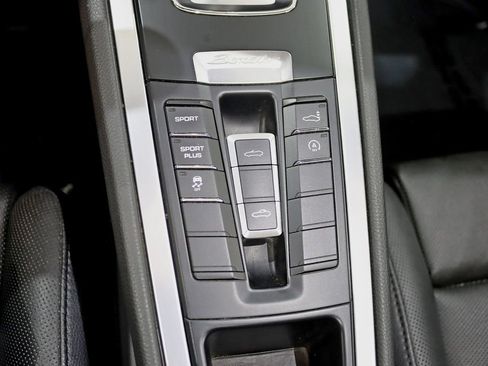 Used 2015 Porsche Boxster S RWD image 25