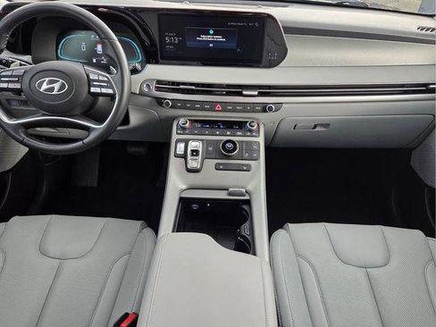 Used 2025 Hyundai Palisade SEL FWD image 16