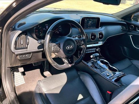 Used 2021 Kia Stinger GT-Line image 18