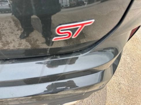 Used 2024 Ford Edge ST w/ Equipment Group 401A AWD/4WD image 7