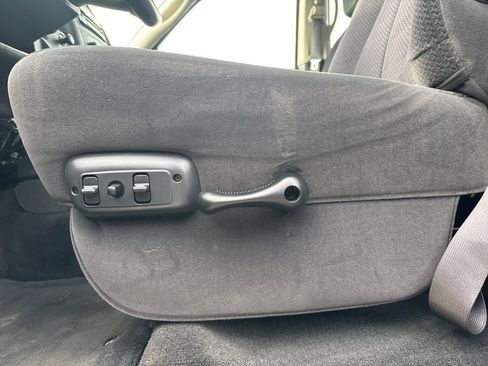 Used 2005 Dodge Ram 2500 Truck SLT w/ Trailer Tow Group image 15