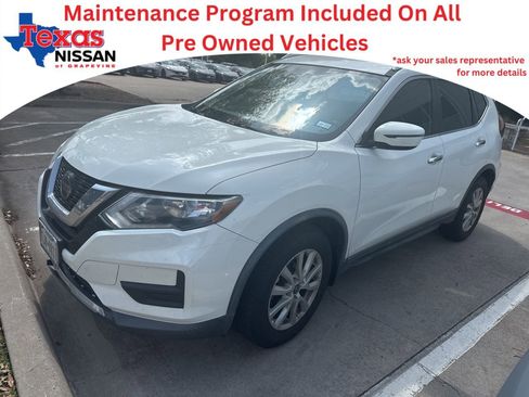 Used 2020 Nissan Rogue SV FWD image 1