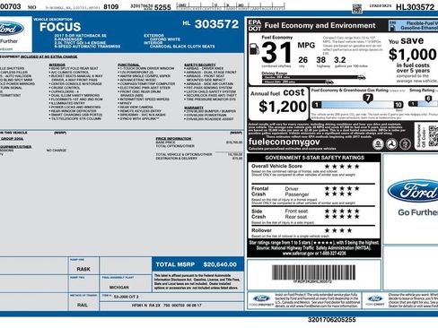 Used 2017 Ford Focus SE FWD image 3
