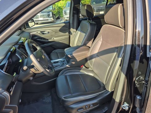 Certified 2023 Chevrolet Traverse Premier AWD/4WD image 21