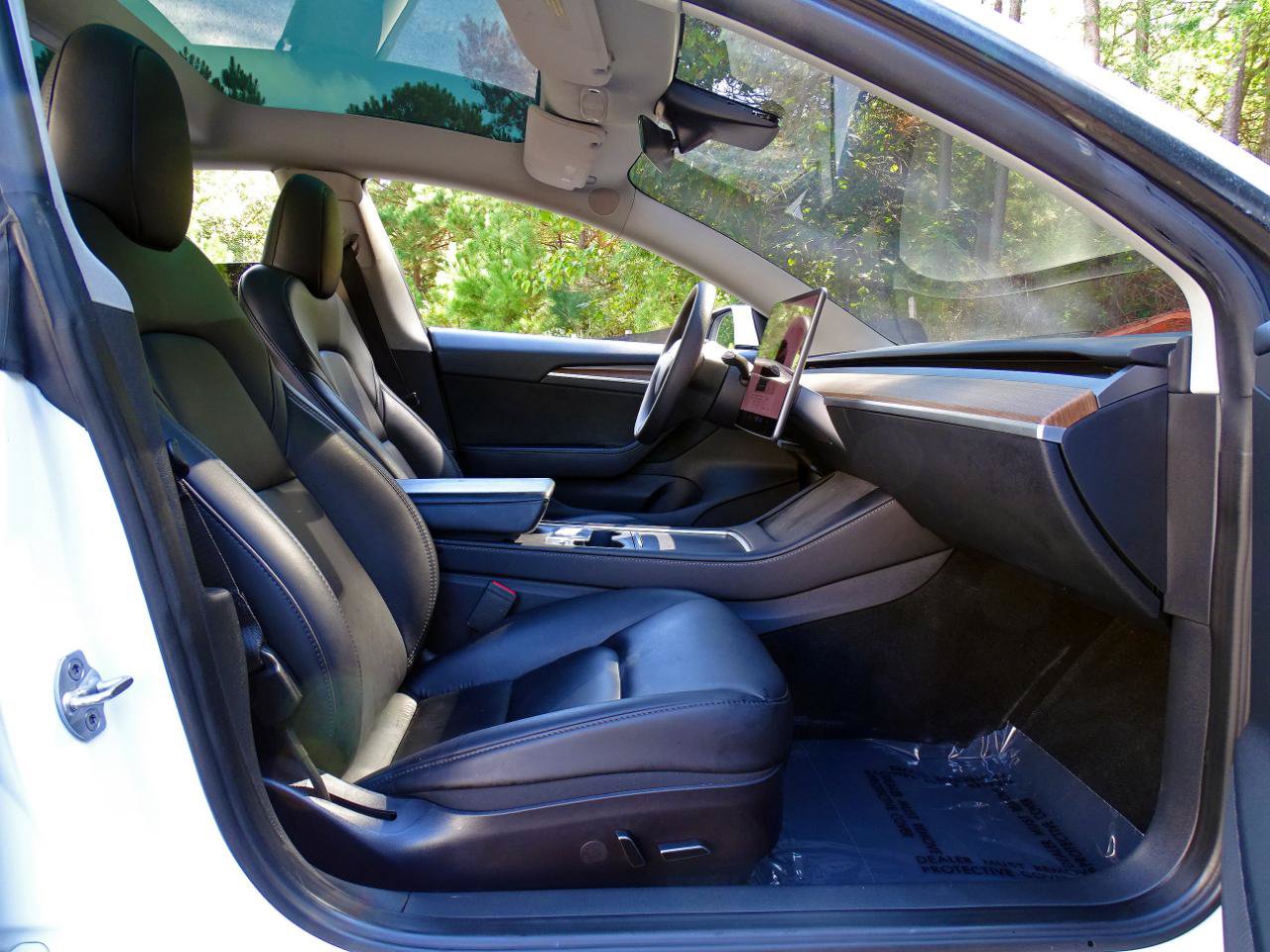 Used 2023 Tesla Model 3 Standard Range RWD image 22