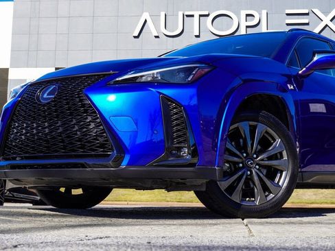 Used 2023 Lexus UX 250h F Sport image 2