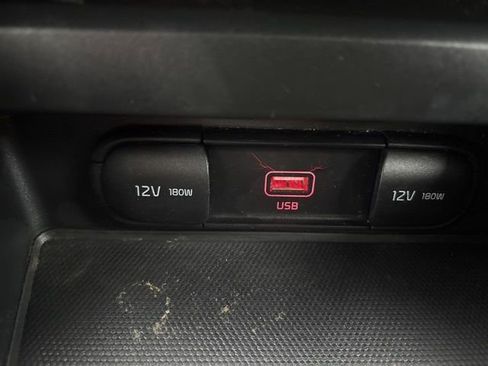 Used 2022 Kia Soul LX w/ Technology Package image 26