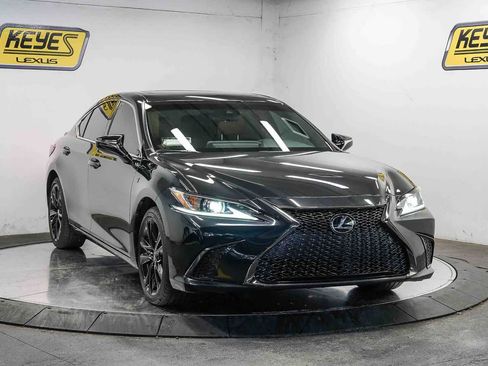 Used 2025 Lexus ES 300h F Sport w/ Accessory Package (Z1) FWD image 5