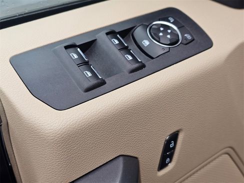 Used 2016 Ford F150 XLT w/ Equipment Group 301A Mid image 20