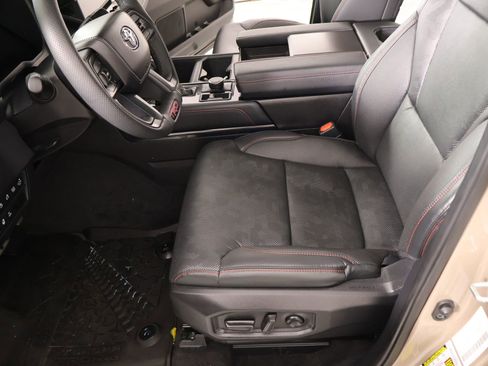Used 2025 Toyota Tundra TRD Pro AWD/4WD image 12