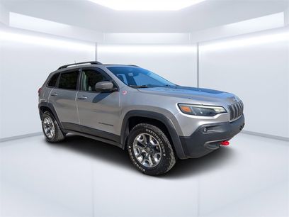 Used 2019 Jeep Cherokee Trailhawk w/ Comfort/Convenience Group